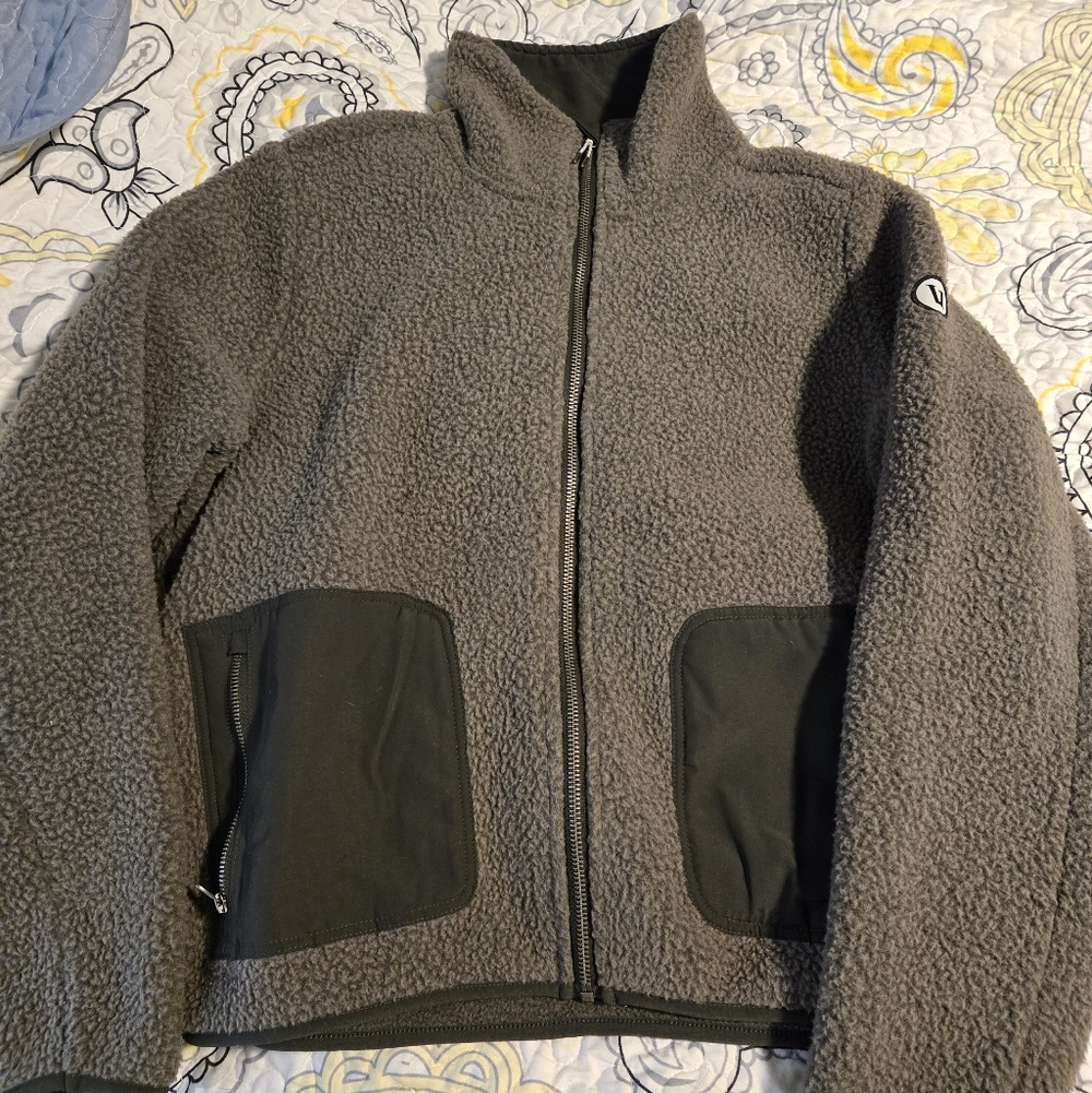 Vuori Charcoal Performance Jacket
